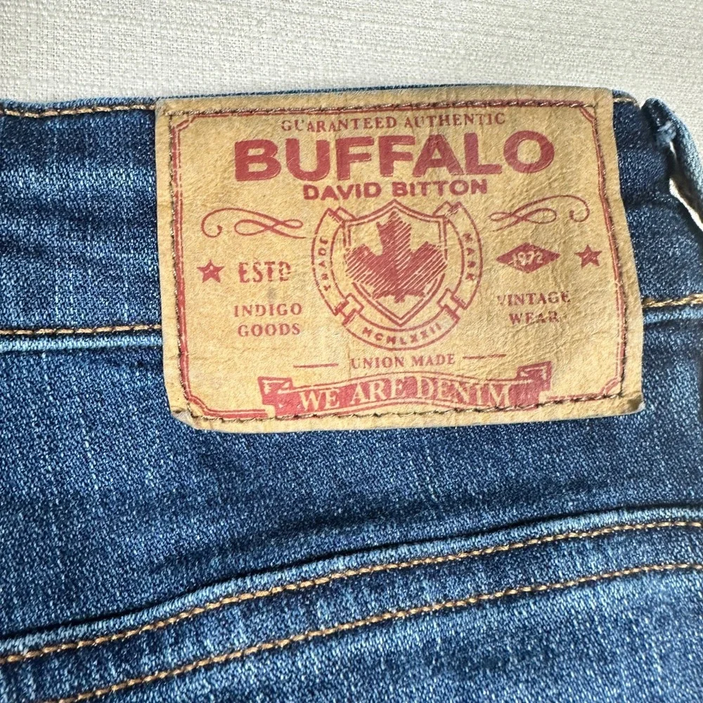Buffalo Slim Ash Jeans Mens 34x32 Blue Excellent Stretch Denim Medium Wash